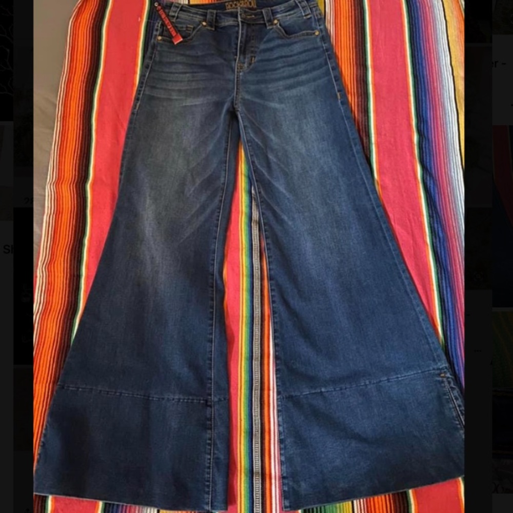 High rise extra stretch flare jeans